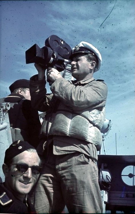 1 Kriegsmarine cameraman with Arriflex 35mm camera.jpg