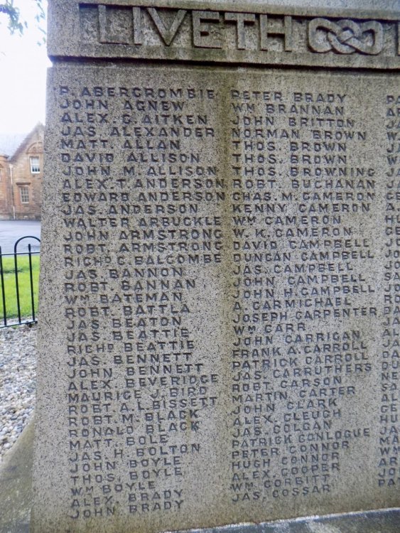 Pollokshaws Burgh Hall War Memorial (2).jpg