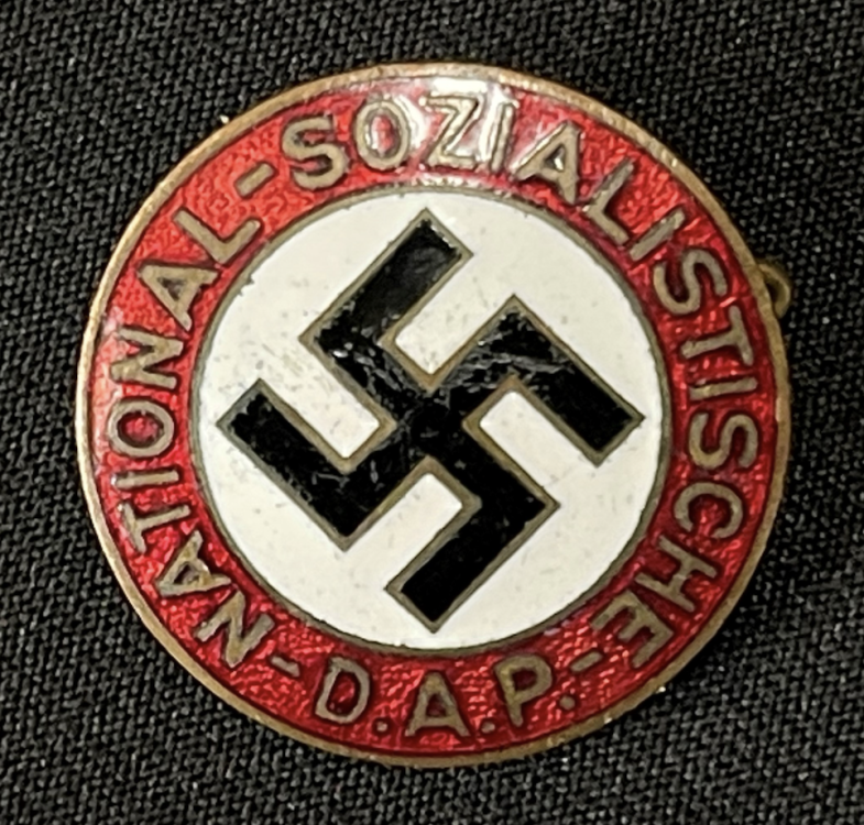 NSDAP F Uncensored.png